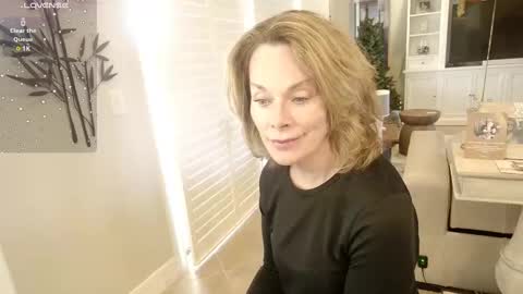 Snapshot of ladybabs chatting on December 30, 5:44 pm Ladybabs online show from December 30, 5:44 pm