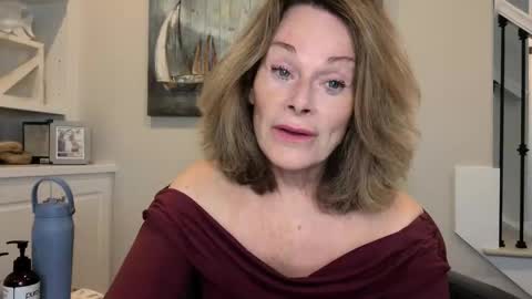 Snapshot of ladybabs chatting on June 7, 12:53 pm Ladybabs online show from June 7, 12:53 pm