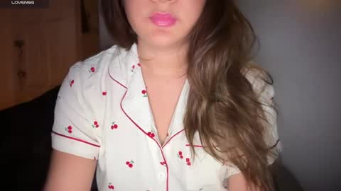 Aria online show from April 15, 4:30 am