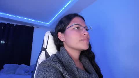  Lady  online show from January 19, 3:29 am