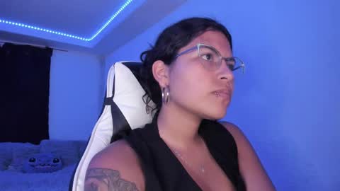  Lady  online show from January 30, 3:11 am