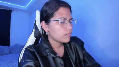  Lady  online show from February 27, 7:12 am