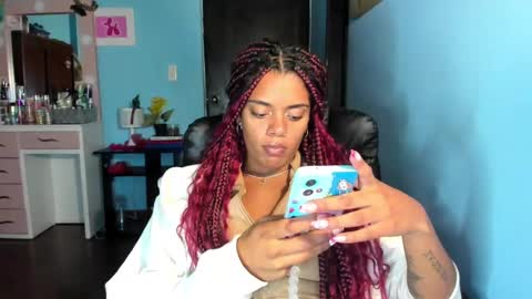 Snapshot of ladydanniela chatting on December 2, 1:47 am leidy daniela online show from December 2, 1:47 am