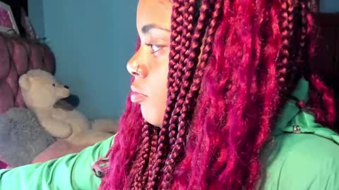 Snapshot of ladydanniela chatting on December 3, 2:25 am leidy daniela online show from December 3, 2:25 am