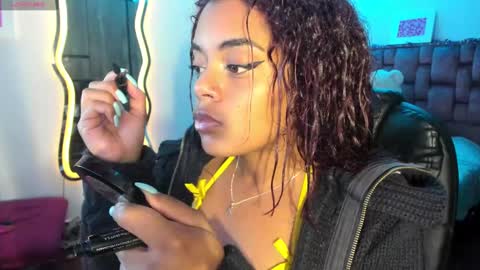 Snapshot of ladydanniela chatting on January 8, 5:16 am leidy daniela online show from January 8, 5:16 am