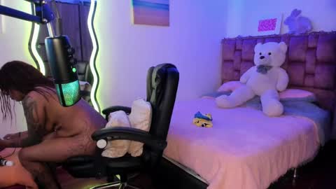 Snapshot of ladydanniela chatting on February 11, 6:51 am leidy daniela online show from February 11, 6:51 am