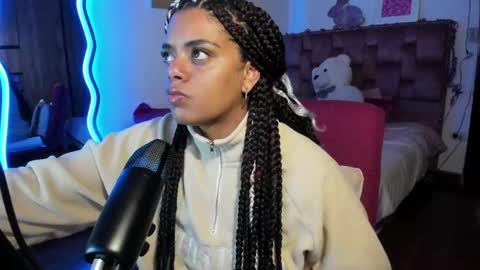 Snapshot of ladydanniela chatting on March 6, 4:41 am leidy daniela online show from March 6, 4:41 am