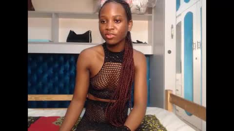 ladydiva69 online show from October 6, 8:39 pm