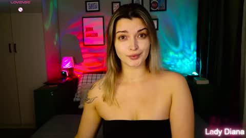 ladylancaster online show from November 14, 2:38 pm