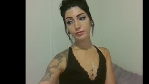 ladylane393 online show from July 3, 3:57 am