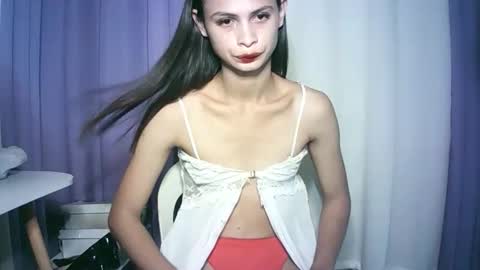 Snapshot of ladylisa123 chatting on February 11, 4:50 am ladylisa123 online show from February 11, 4:50 am