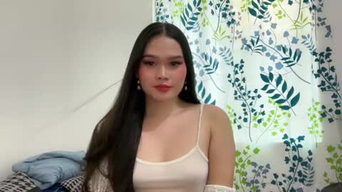 ladylollipop_marls online show from April 18, 5:11 am