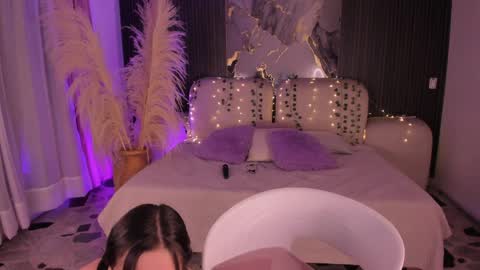 Lady  online show from April 11, 4:39 am