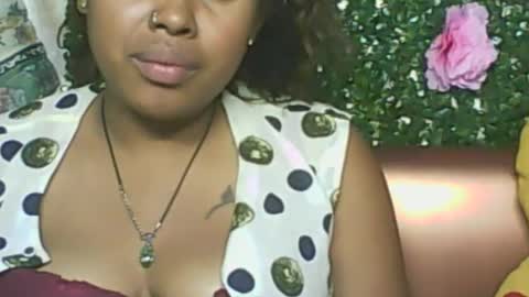 LadyXSnakes online show from September 26, 8:07 am