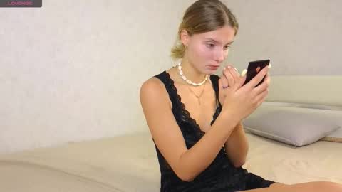 Snapshot of lafeti chatting on September 22, 7:32 am Lilia online show from September 22, 7:32 am