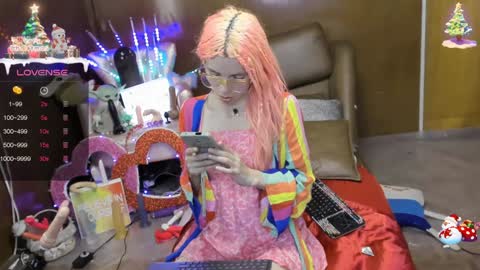 Skinnygirl online show from January 18, 1:30 am