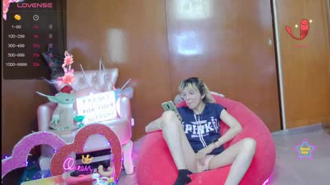 Skinnygirl online show from April 11, 1:43 am