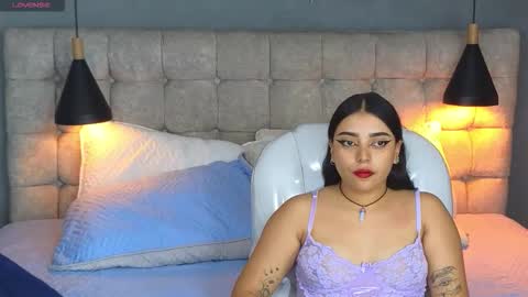    online show from November 11, 10:54 pm