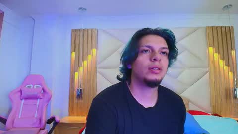 laia_and_damian online show from October 9, 7:45 pm