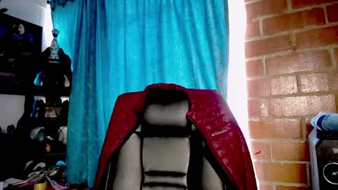 laia_hadid online show from March 24, 8:47 pm