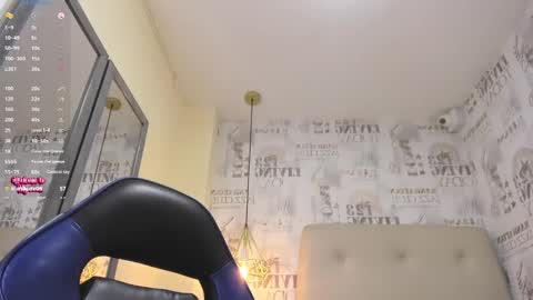   online show from January 8, 3:39 pm