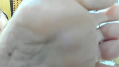 Snapshot of lailasensu chatting on June 11, 2:26 pm LAILA online show from June 11, 2:26 pm