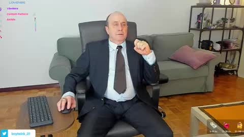 lajose52 online show from February 1, 8:07 pm