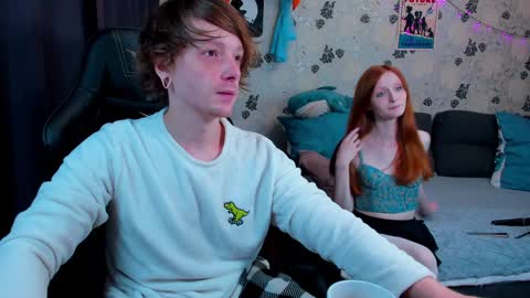 Snapshot of laksmrrr chatting on January 8, 10:59 am Lu  Alex online show from January 8, 10:59 am