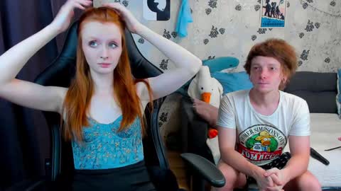 Snapshot of laksmrrr chatting on January 10, 9:55 am Lu  Alex online show from January 10, 9:55 am