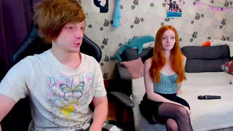 Snapshot of laksmrrr chatting on March 4, 9:07 am Lu  Alex online show from March 4, 9:07 am