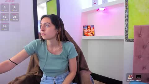 Snapshot of lala_clark chatting on October 14, 1:34 pm Lala clark online show from October 14, 1:34 pm
