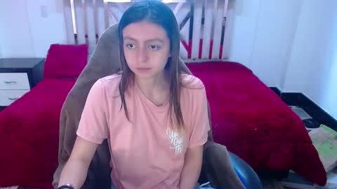 Snapshot of lala_clark chatting on October 17, 1:14 pm Lala clark online show from October 17, 1:14 pm