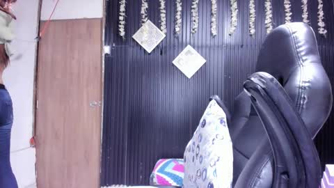 Snapshot of lalanaughty1 chatting on February 21, 12:17 pm Sofi online show from February 21, 12:17 pm