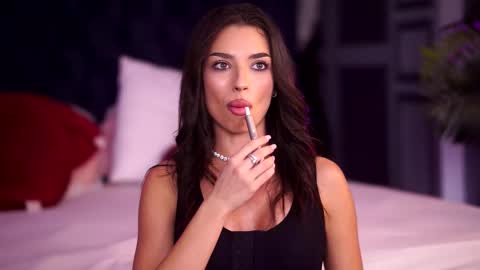 Lala online show from November 3, 7:48 pm