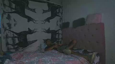 Snapshot of lali_hot0207 chatting on April 11, 11:20 pm lali_hot0207 online show from April 11, 11:20 pm