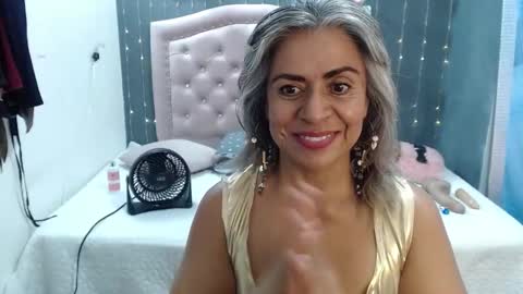 Snapshot of lalisha_96 chatting on February 20, 4:46 pm lalisha online show from February 20, 4:46 pm