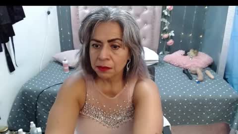 Snapshot of lalisha_96 chatting on March 6, 5:54 pm lalisha online show from March 6, 5:54 pm