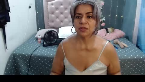 Snapshot of lalisha_96 chatting on March 8, 11:07 pm lalisha online show from March 8, 11:07 pm