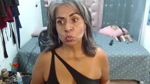 Snapshot of lalisha_96 chatting on September 20, 12:55 am lalisha online show from September 20, 12:55 am