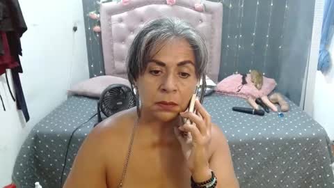 Snapshot of lalisha_96 chatting on September 27, 12:26 am lalisha online show from September 27, 12:26 am