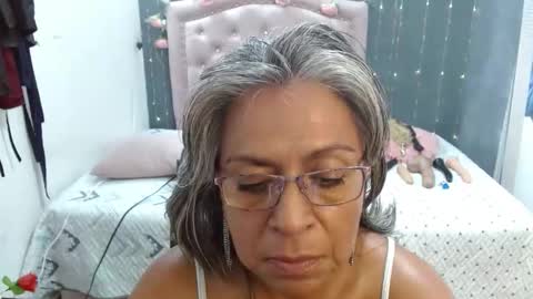 Snapshot of lalisha_96 chatting on September 30, 10:15 pm lalisha online show from September 30, 10:15 pm