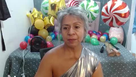 lalisha online show from December 14, 5:51 pm