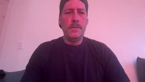 Snapshot of lampin1 chatting on March 18, 5:27 pm lampin1 online show from March 18, 5:27 pm