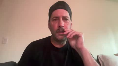 Snapshot of lampin1 chatting on March 24, 4:01 pm lampin1 online show from March 24, 4:01 pm