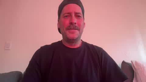 Snapshot of lampin1 chatting on March 30, 5:47 pm lampin1 online show from March 30, 5:47 pm