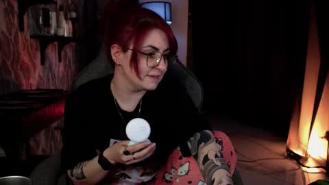 Snapshot of lana__may chatting on March 10, 11:37 am just call me Lana and her security online show from March 10, 11:37 am