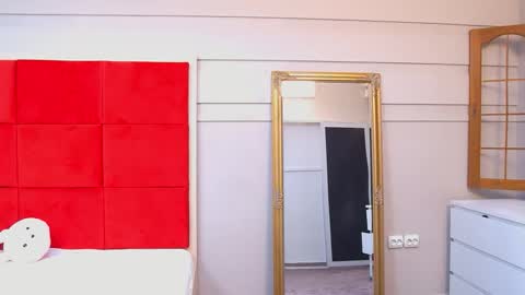 LanaBanner online show from September 30, 4:39 am