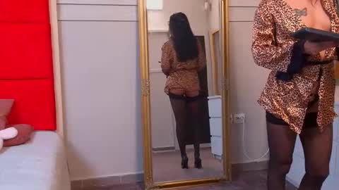 LanaBanner online show from November 1, 9:00 am