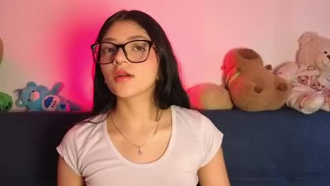 Snapshot of lana_dol chatting on May 18, 4:57 pm ... . . ... online show from May 18, 4:57 pm
