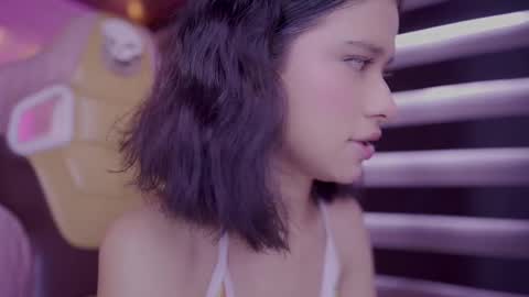 Lana online show from October 11, 2:59 pm